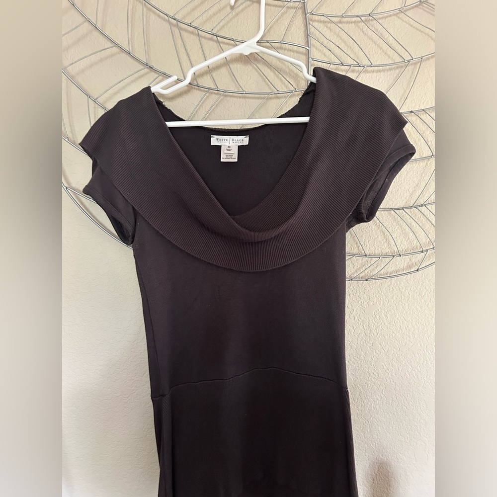 Off-shoulder short-sleeve sweater